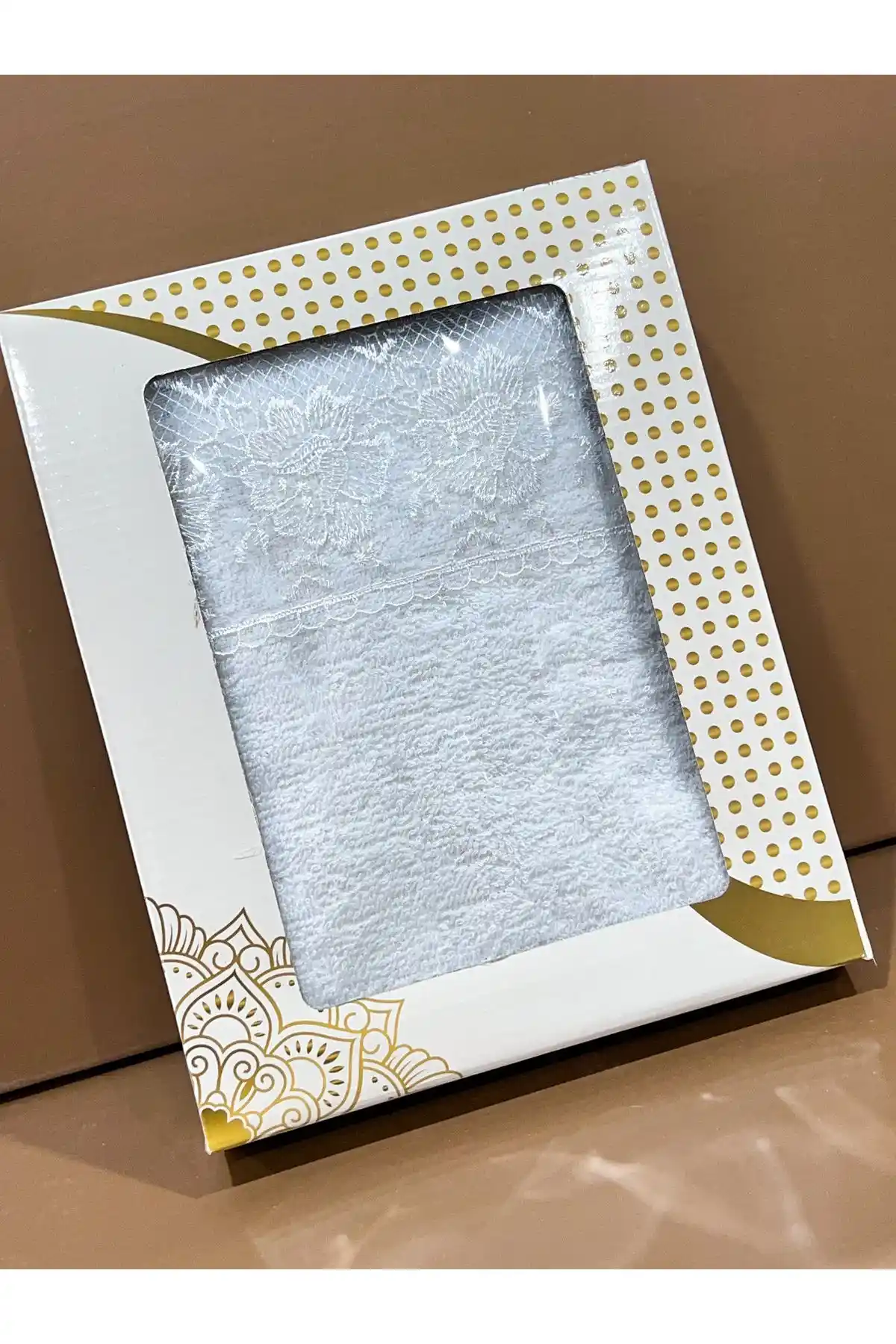 Güpürlü Hediyelik Çeyizlik Pamuklu El Yüz Havlusu 50x90 cm Şık ve Kullanışlı