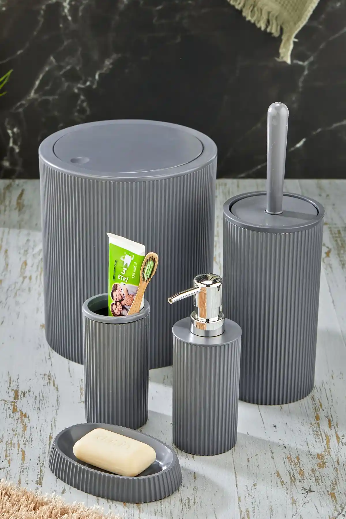 Homie Line 5 Parça Yuvarlak Banyo Seti Modern ve Fonksiyonel Çözüm