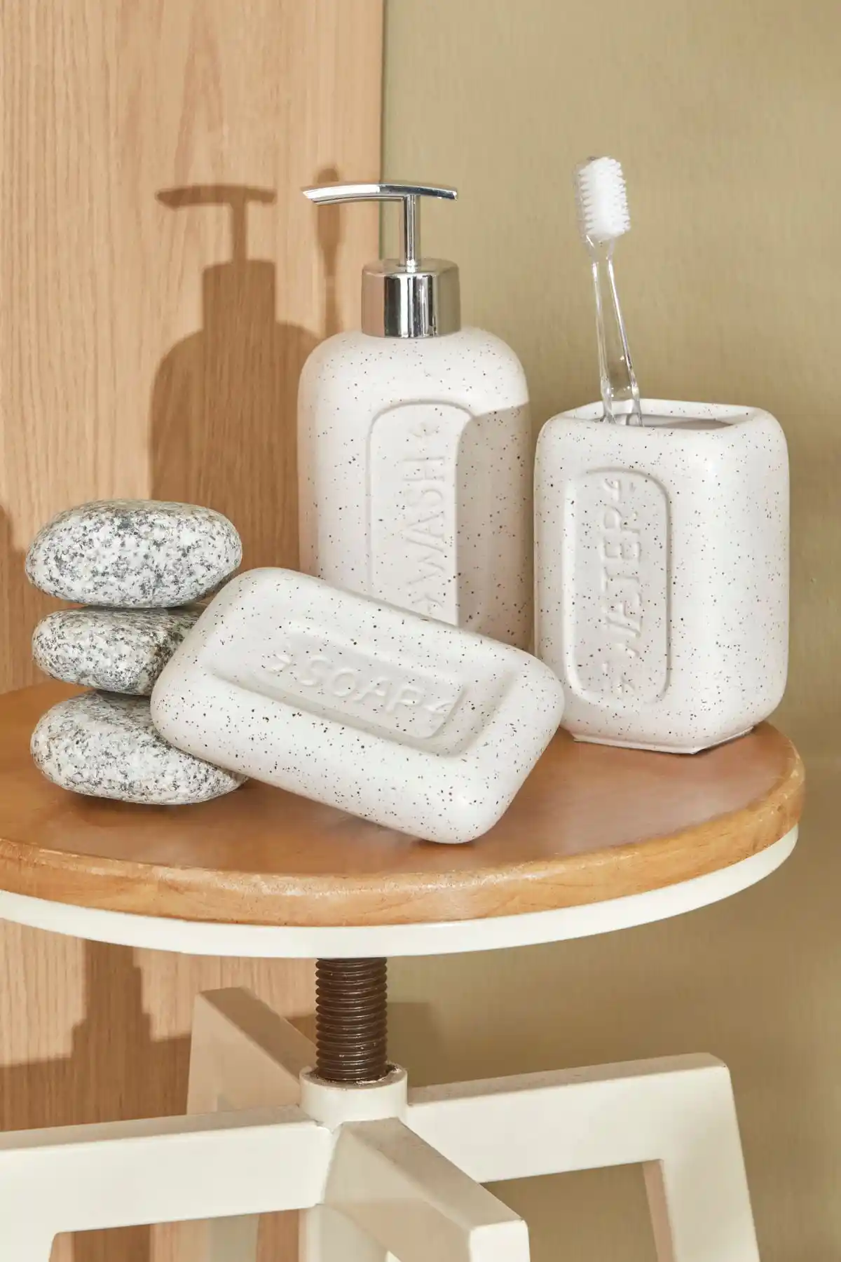 Karaca Home Beyaz Melba 3'lü Banyo Aksesuar Seti Modern ve Dayanıklı Tasarım