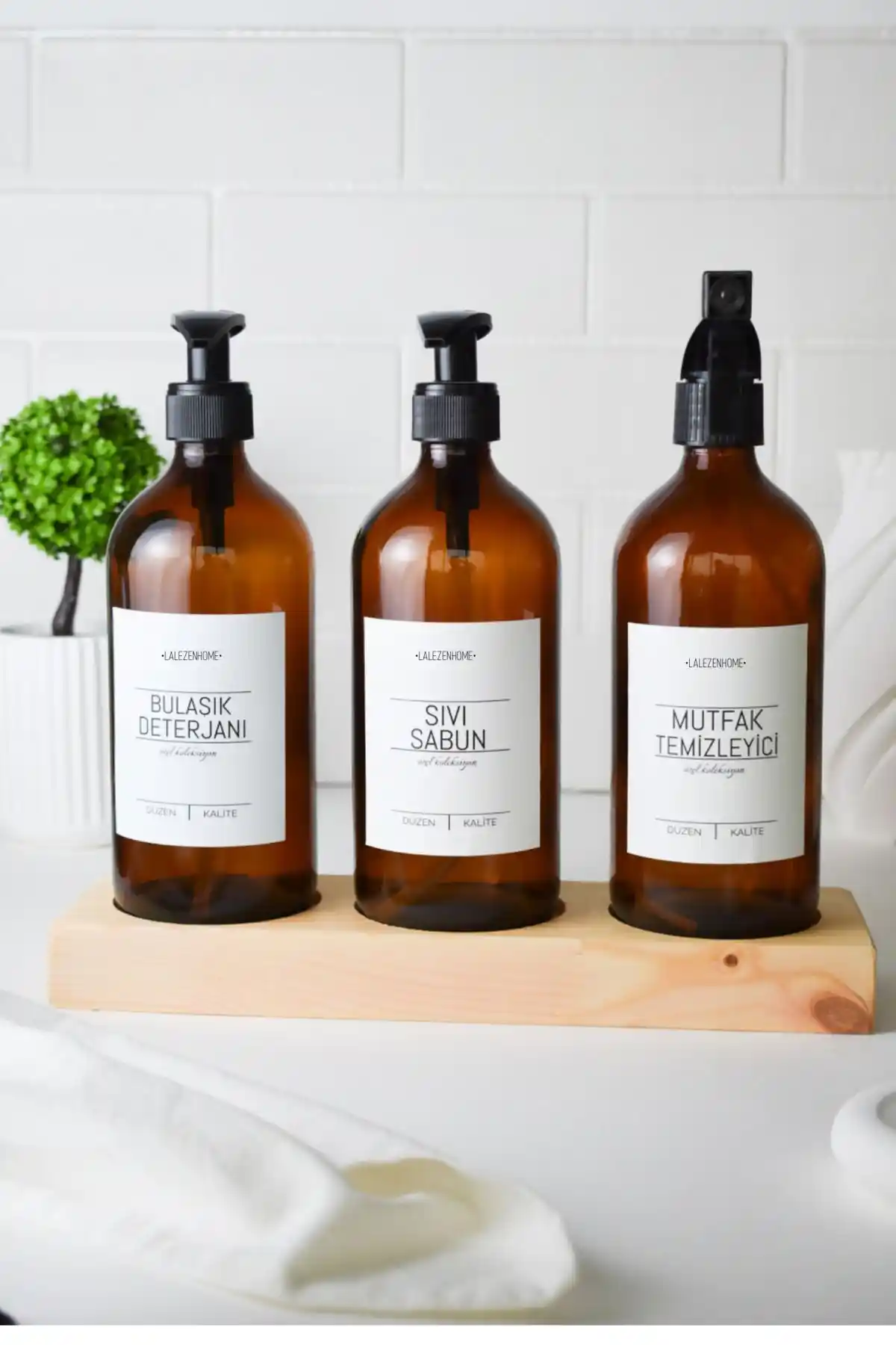 LALEZEN HOME 3'lü Ahşap Standlı Sıvı Sabun ve Bulaşık Deterjanı Seti Detaylı Tanıtımı