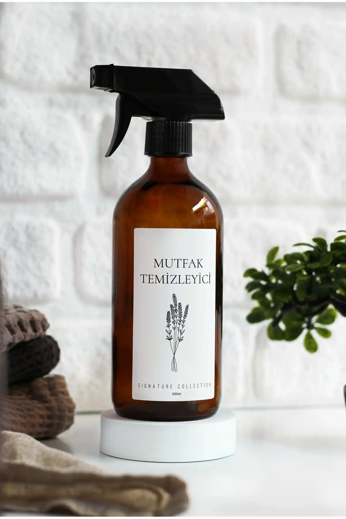 Lalezen Home Çiçekli Mutfak Temizleyicisi: Estetik ve Performans Bir Arada