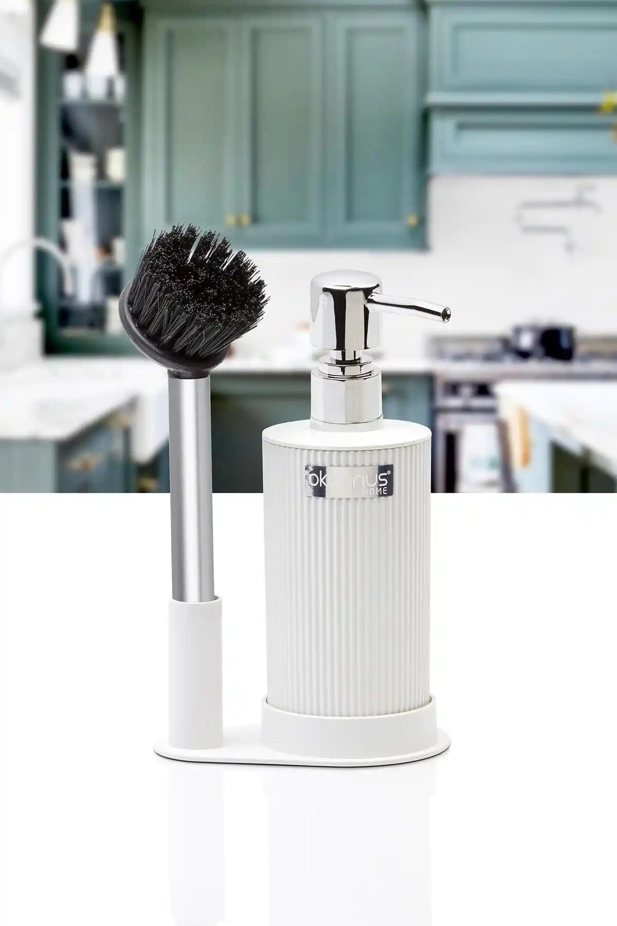 Okyanus Home Beyaz Fırçalı Sıvı Sabunluk: Şık ve Kullanışlı Temizlik Aksesuarı