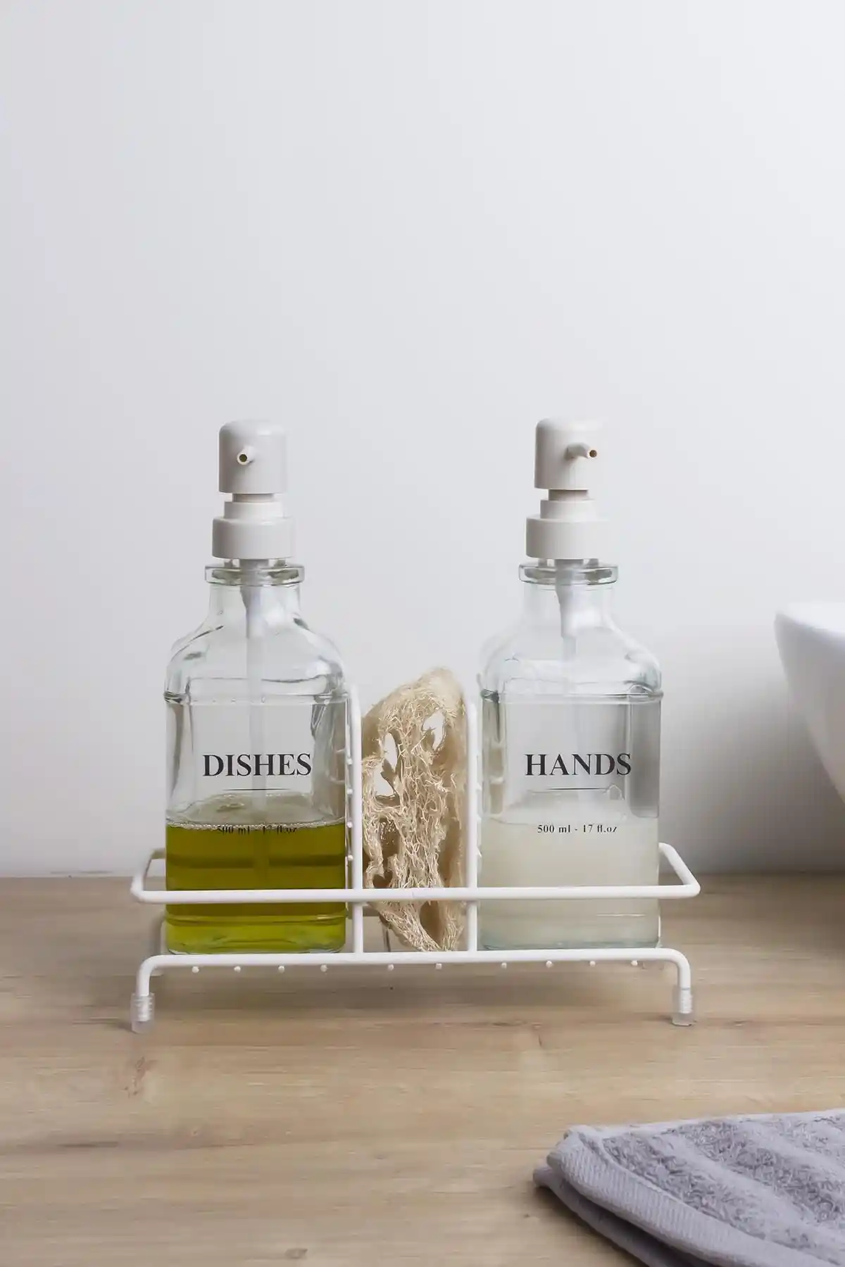 Okyanus Home Beyaz Pompalı ve Standlı Kare Cam Sıvı Sabunluk 500ml Modern Tasarım