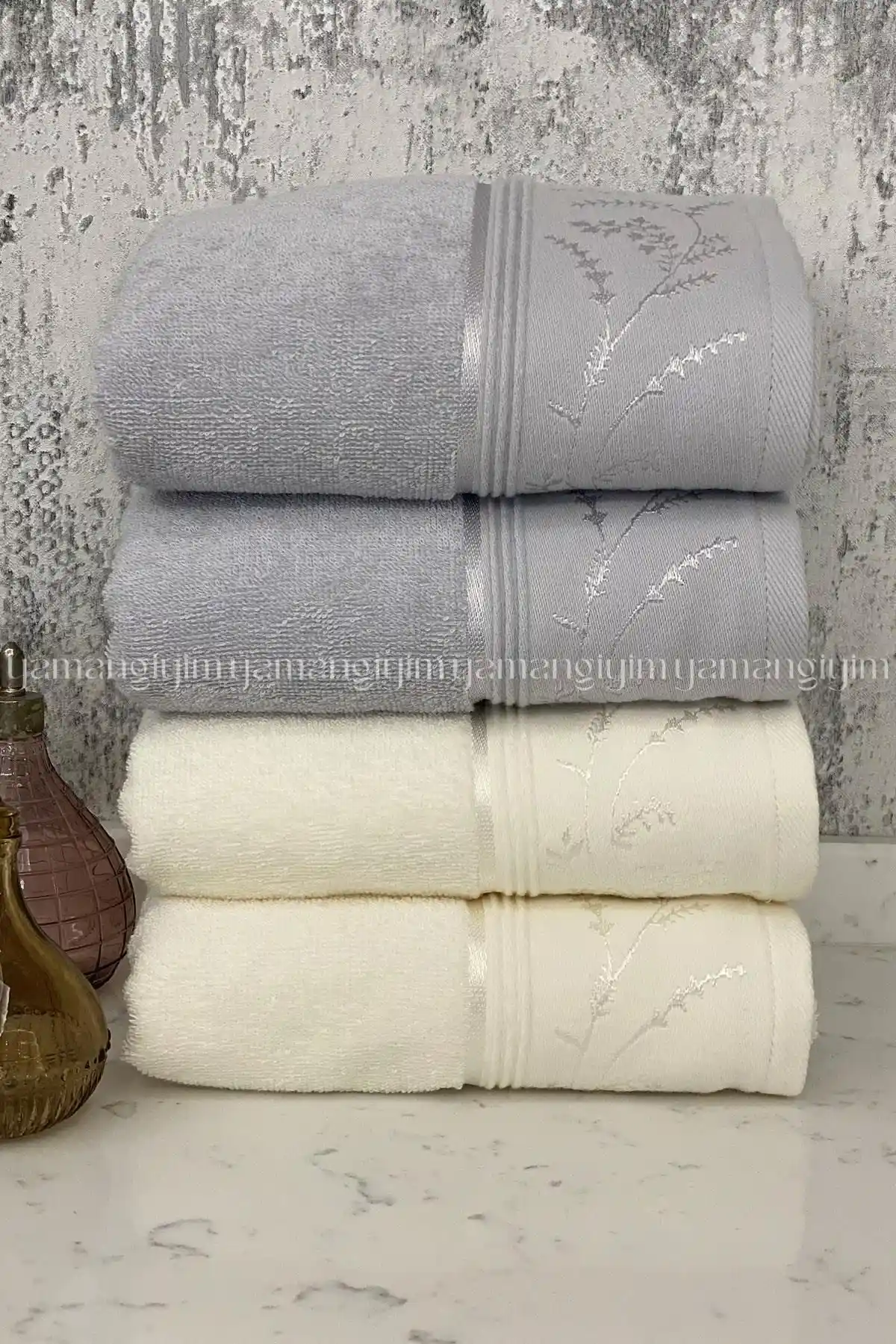 Özdilek Ditsy El-Yüz Havlusu Seti: Şık ve Pratik Banyo Aksesuarı