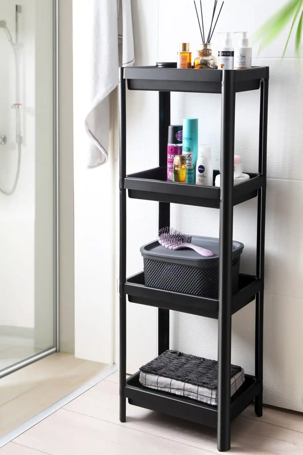 Pazarika Ikea Vesken Siyah 3 Bölmeli Banyo Raf Ünitesi Modern ve Pratik Tasarım