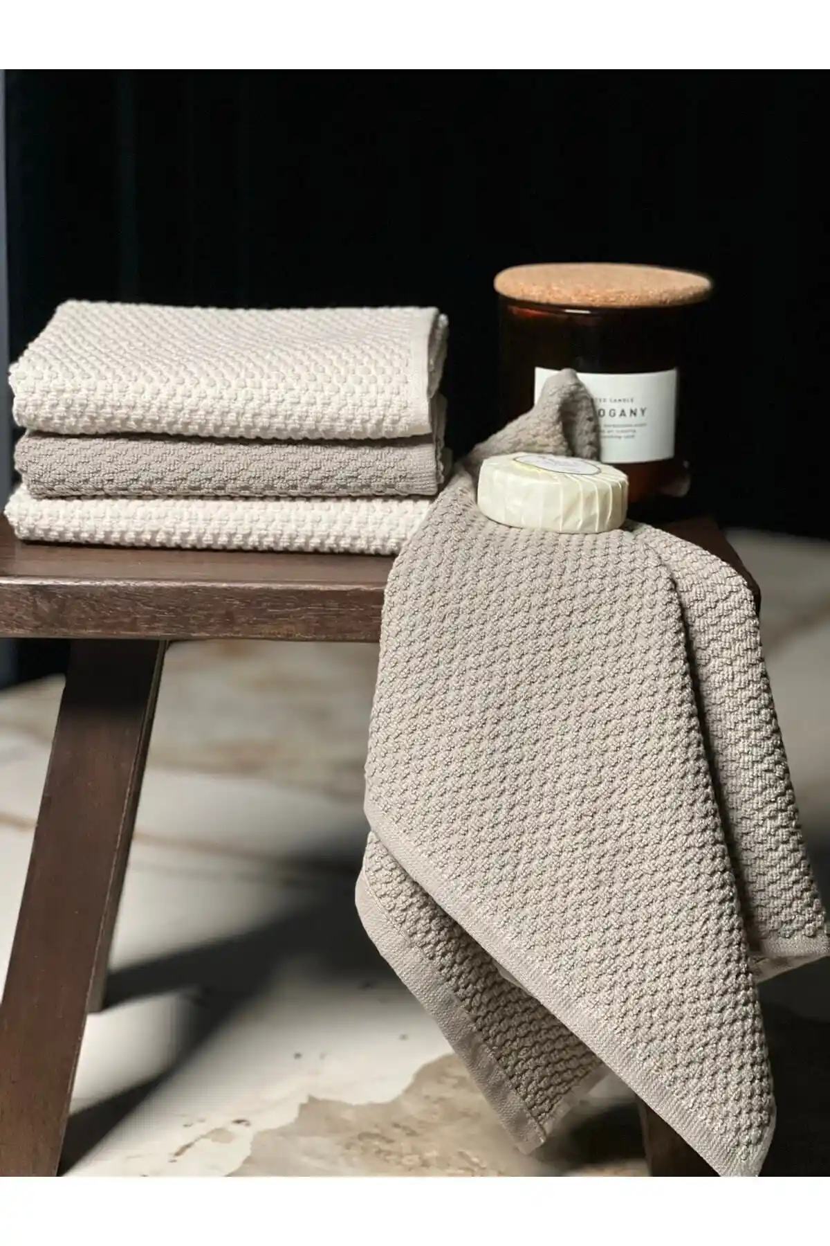 Plume Ceramic Home Zarif ve Dayanıklı El Havlu Seti Bej Renkli Modern Tasarım