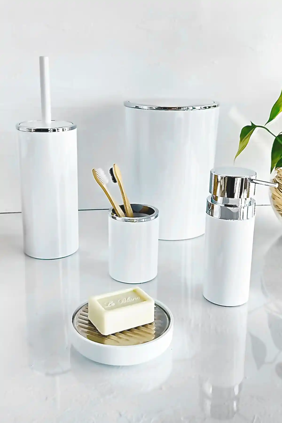 Prima Nova Lenox Banyo Seti Modern ve Şık Tasarımıyla Banyonuzu Yeniler