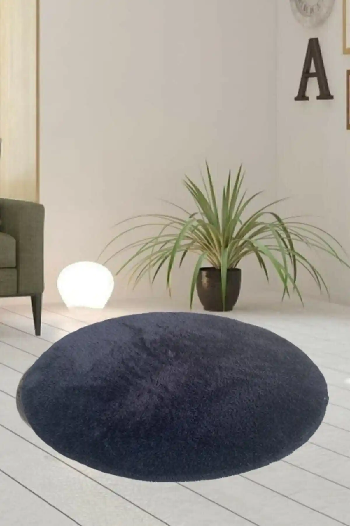 Sarar Tekli Yuvarlak Peluş Banyo Paspası Siyah Modern Tasarım ve Güvenlik Özellikleriyle