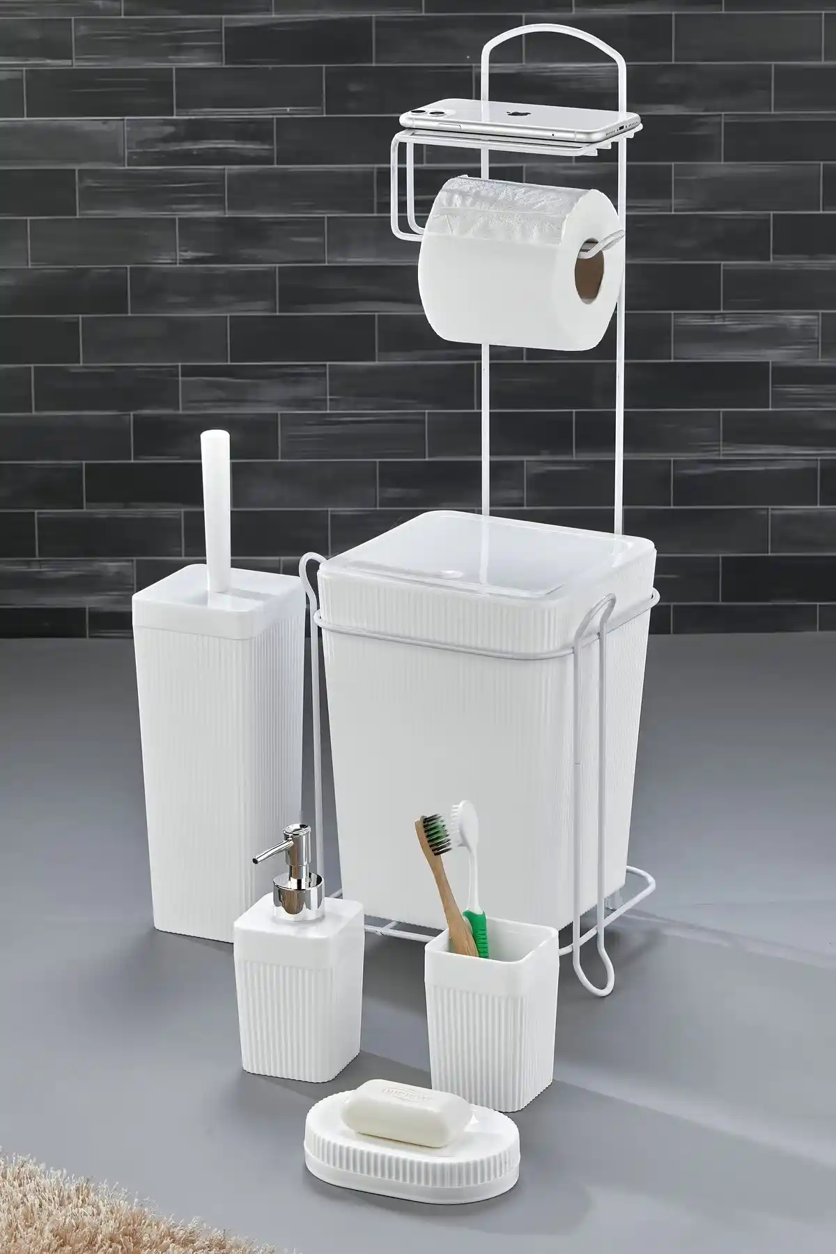 Vipgross 5'li WC Aksesuar Seti Modern Tasarım ve Fonksiyonellik Bir Arada