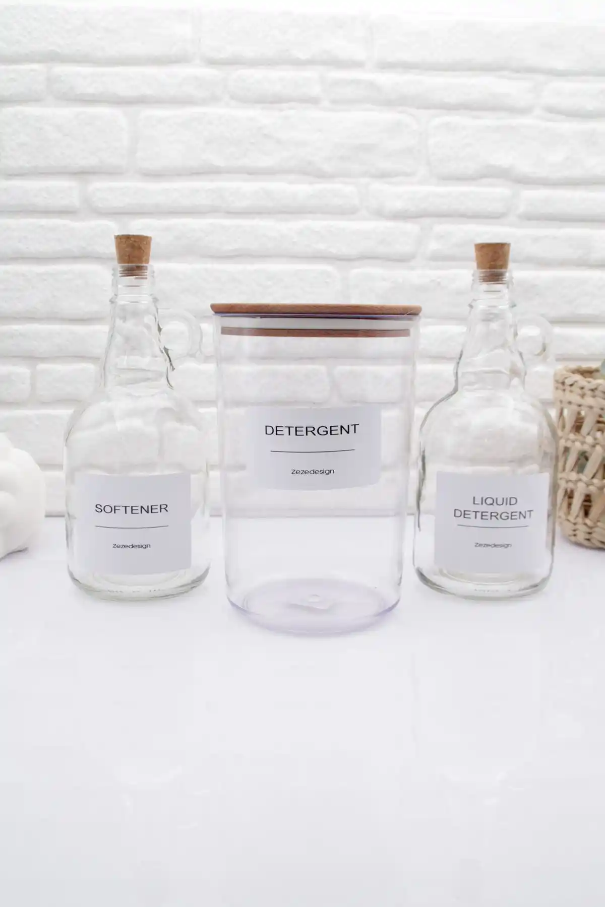 Zezenesing 3'lü Set: Şık ve Dayanıklı Ev Temizlik ve Düzen Ürünleri