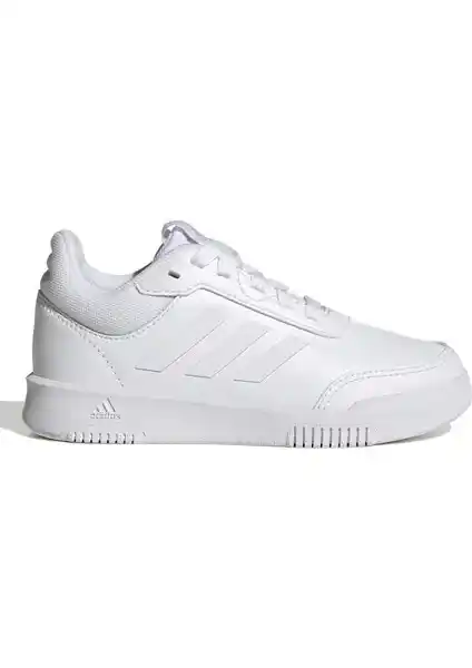 Adidas Tensaur Sport 2.0 ve Urban Court Spor Ayakkabıları Karşılaştırması