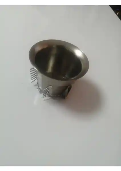 Dobisa Alaturka Metal Tuvalet Kapağı: Dayanıklı ve Estetik Tasarım Çözümü