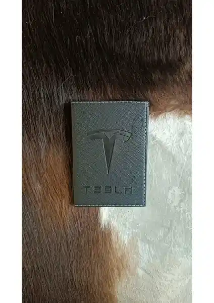 Efe Deri Tesla Dikişli Araç Ruhsat Kılıfı Şık ve Fonksiyonel Tasarım ile Koruma Sağlar