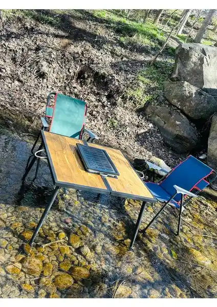 Fermuka Mangallı Masa: Çok Yönlü ve Dayanıklı Açık Hava Mobilyası