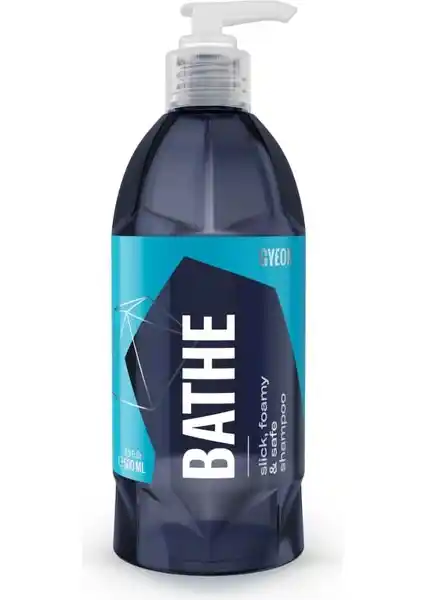 Gyeon Q²m Bathe pH Nötr Oto Şampuanı: Hassas Yüzeyler İçin Güçlü Temizlik Çözümü