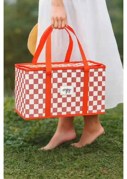 Hesaplı Termo Yalıtımlı Piknik Çantası: Hafif ve Şık Dış Mekan Taşıma Çözümü