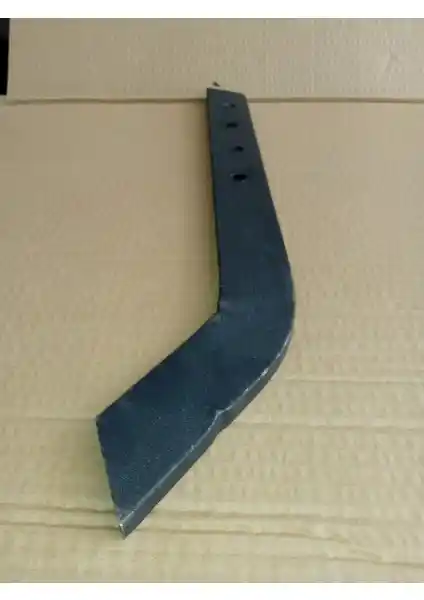 Kaan Çapa Makinesi Çizi Demiri: Dayanıklı ve Çok Yönlü Tarım ve Peyzaj Aracı