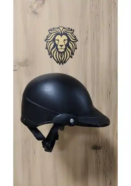 Leos Motor-Jokey Kask: Güvenlik ve Şıklığın Birleştiği Modern Motosiklet Kaskı