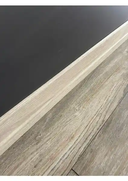 Pasha Dekor 8 cm Kireçli Dişbudak Parke Süpürgelik ile Şık ve Dayanıklı İç Mekan Dekorasyonu