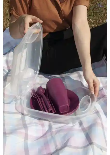 Saban 32 Parça Eko Piknik Seti Mürdüm Renkli Pratik ve Dayanıklı Tasarım