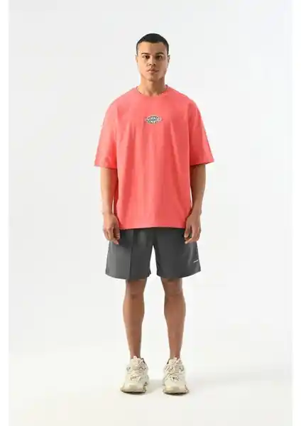 Vanessa Design Baskılı Oversize T-Shirt: Günlük Stil ve Konforun Buluşması