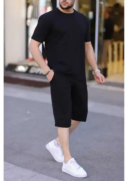 Vanessa Design Erkek Bürümcük Şortlu Takım: Modern ve Konforlu Günlük Giyim Seçeneği