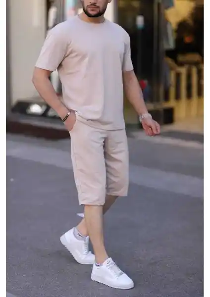 Vanessa Design Erkek Bürümcük Şortlu Takım: Şıklık ve Konforun Modern Buluşması