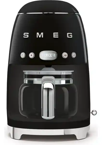 Smeg Filtre Kahve Makinesi Karşılaştırması: DCF02BLEU ve Mat Siyah Modelleri