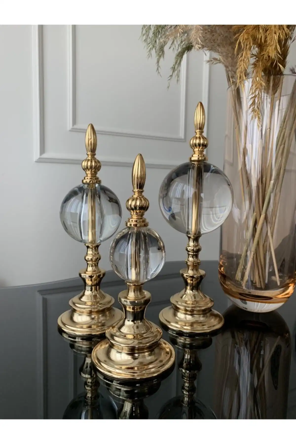 GİLLİ STORE Dekoratif 3'lü Metal Kristal Cam Küre Alem ile Modern Ev Estetiği