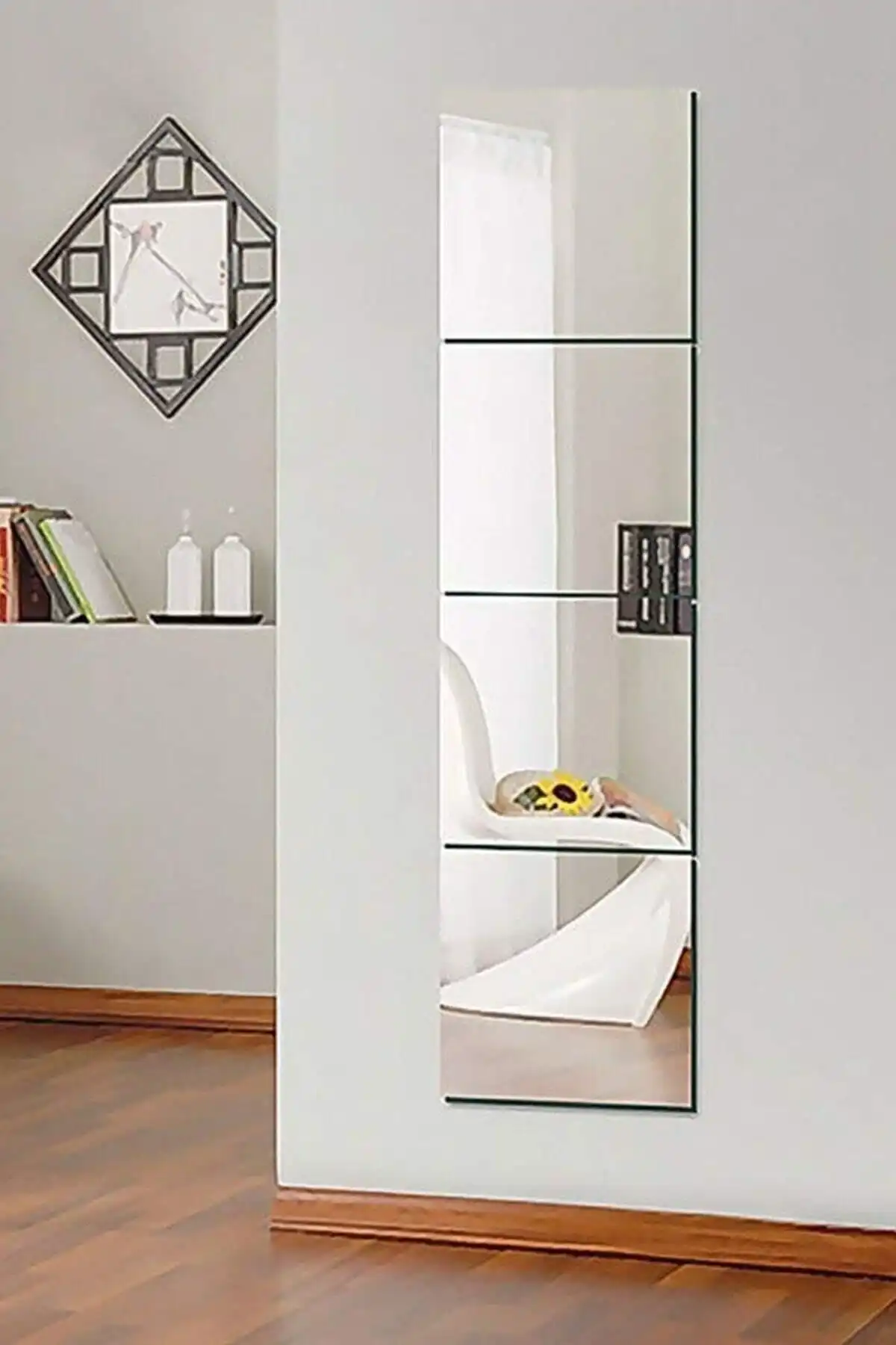 LYN HOME & DECOR 4 Parçalı Kare Ayna Setinin Estetik ve İşlevselliği