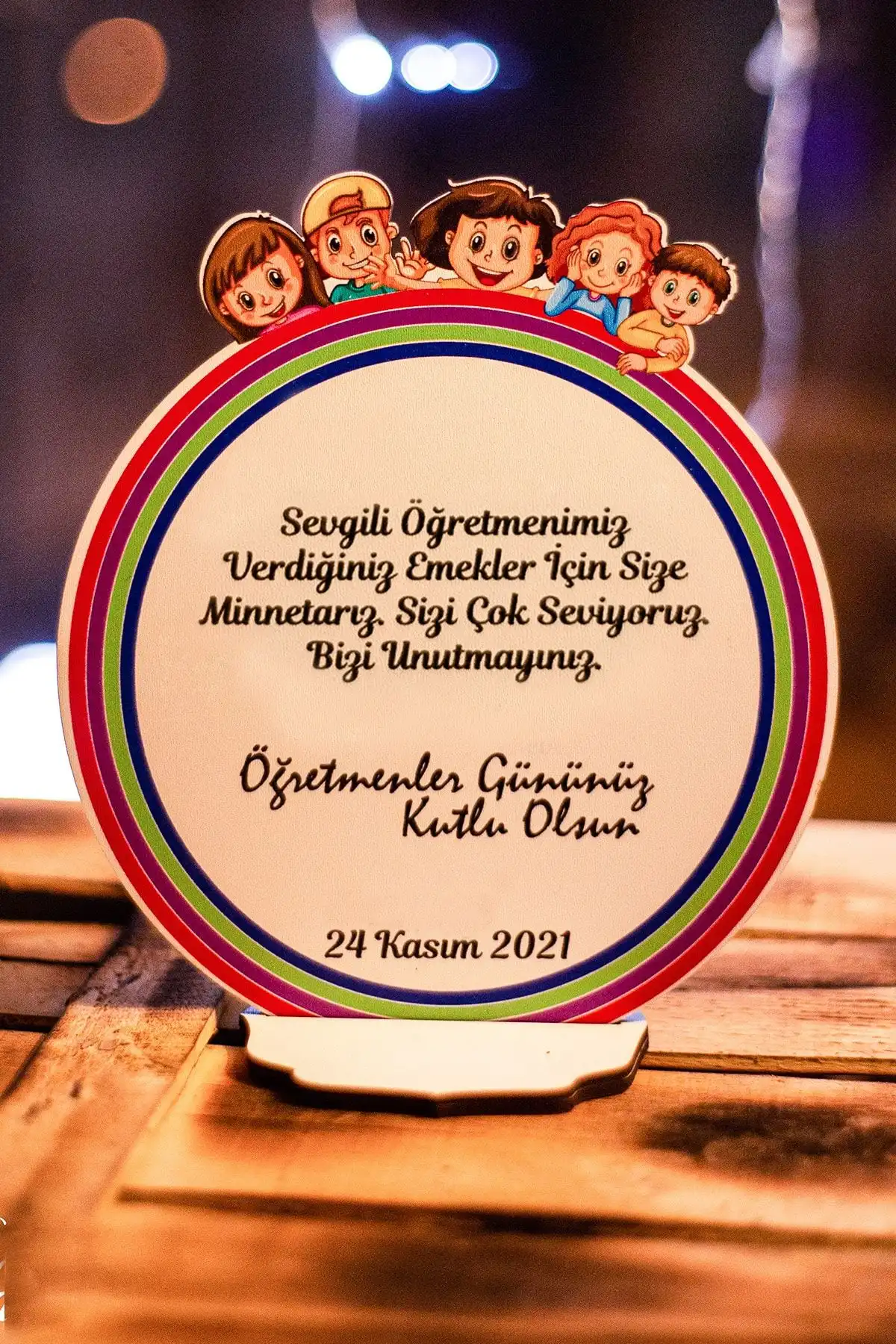 Teknograf Öğretmenler Günü İçin Özel MDF Plaket: Anlamlı Hediye Seçeneği