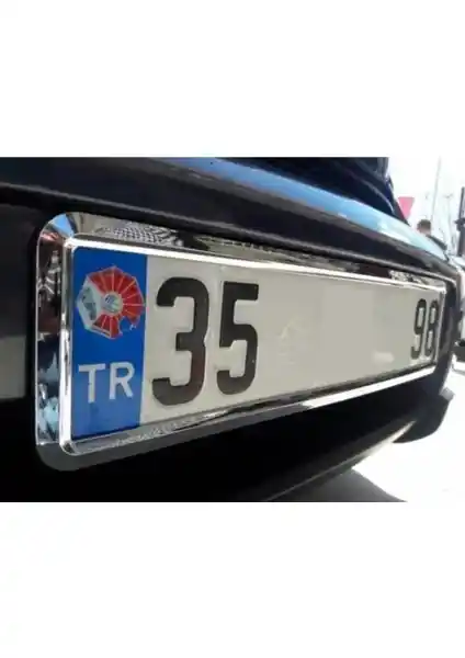 Koto Nikelajlı Plakalık Seti: Estetik ve Dayanıklı Araç Aksesuarları