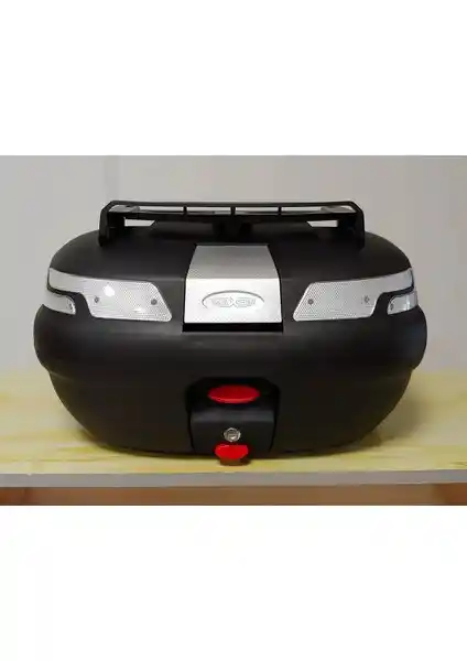 Maxem SL45 Motosiklet Çantası Güvenlik ve Pratiklik Sunan Modern Tasarım