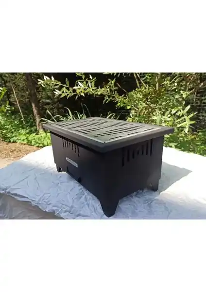 Super Flamm Üst Kalite Kalın Sac Taşınabilir Mangal: Dayanıklı ve Kullanışlı Pişirme Cihazı