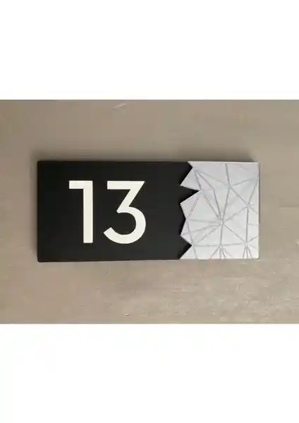 Yönline Füme Aynalı Kapı Numarası: Modern ve Dayanıklı Tasarım Çözümü