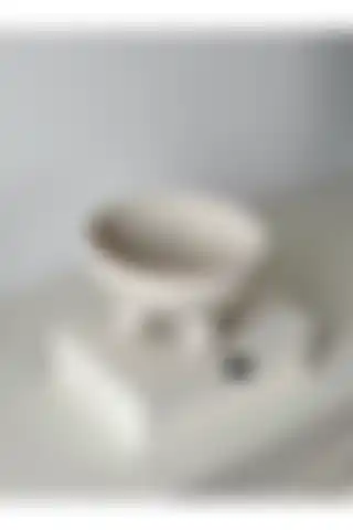 AYSA HOME DECOR Seramik Top Ayak Çanak: Şık ve Fonksiyonel Ev Dekorasyonu Ürünü