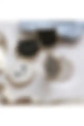 Estetik ve Kullanışlı Zemtigo Kedi Tasarımlı Kozmetik Cep Ayna Ürünü
