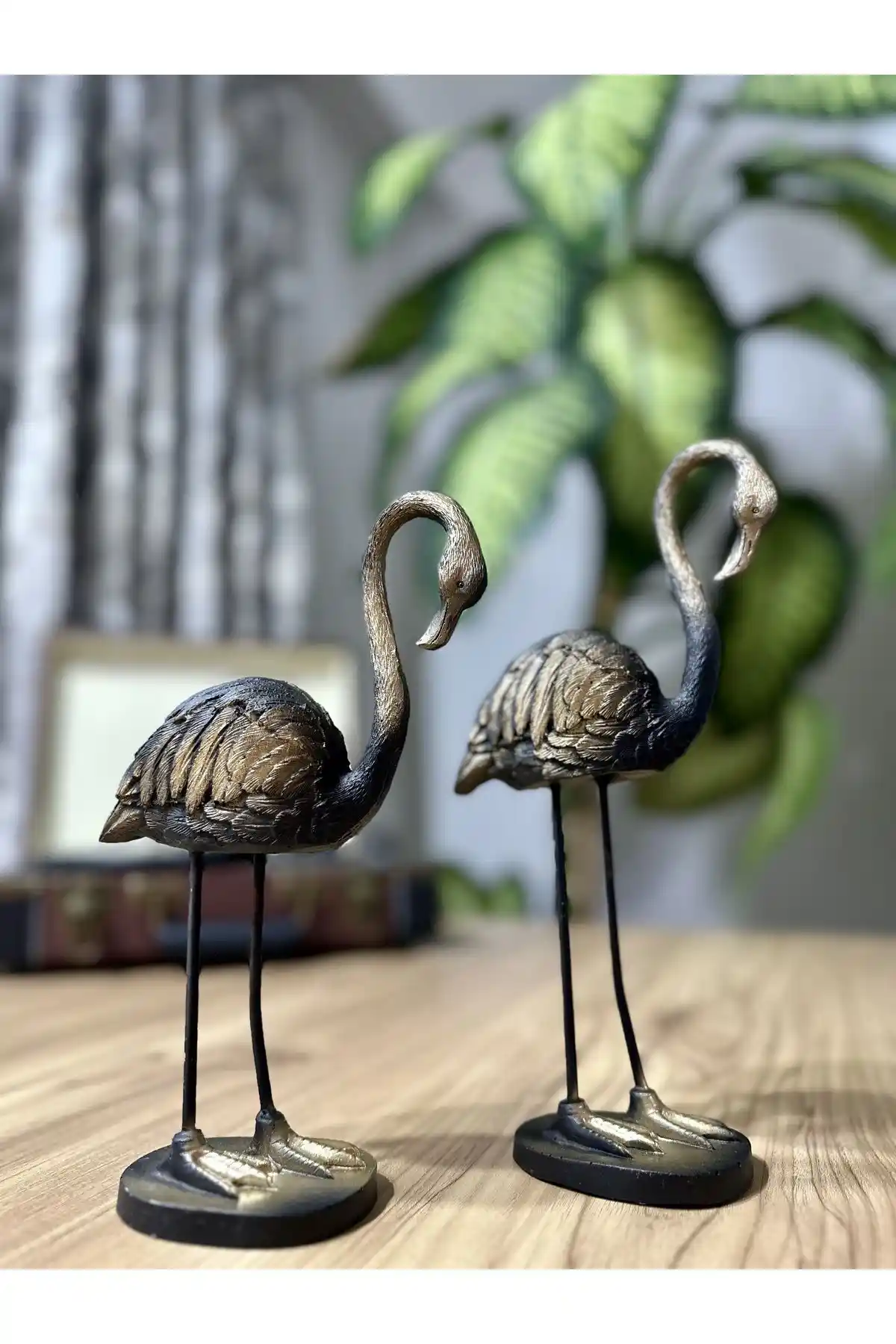 Mıgasan 2'li Şık Dekoratif Flamingo: Modern Tasarım ve Estetik Dokunuş