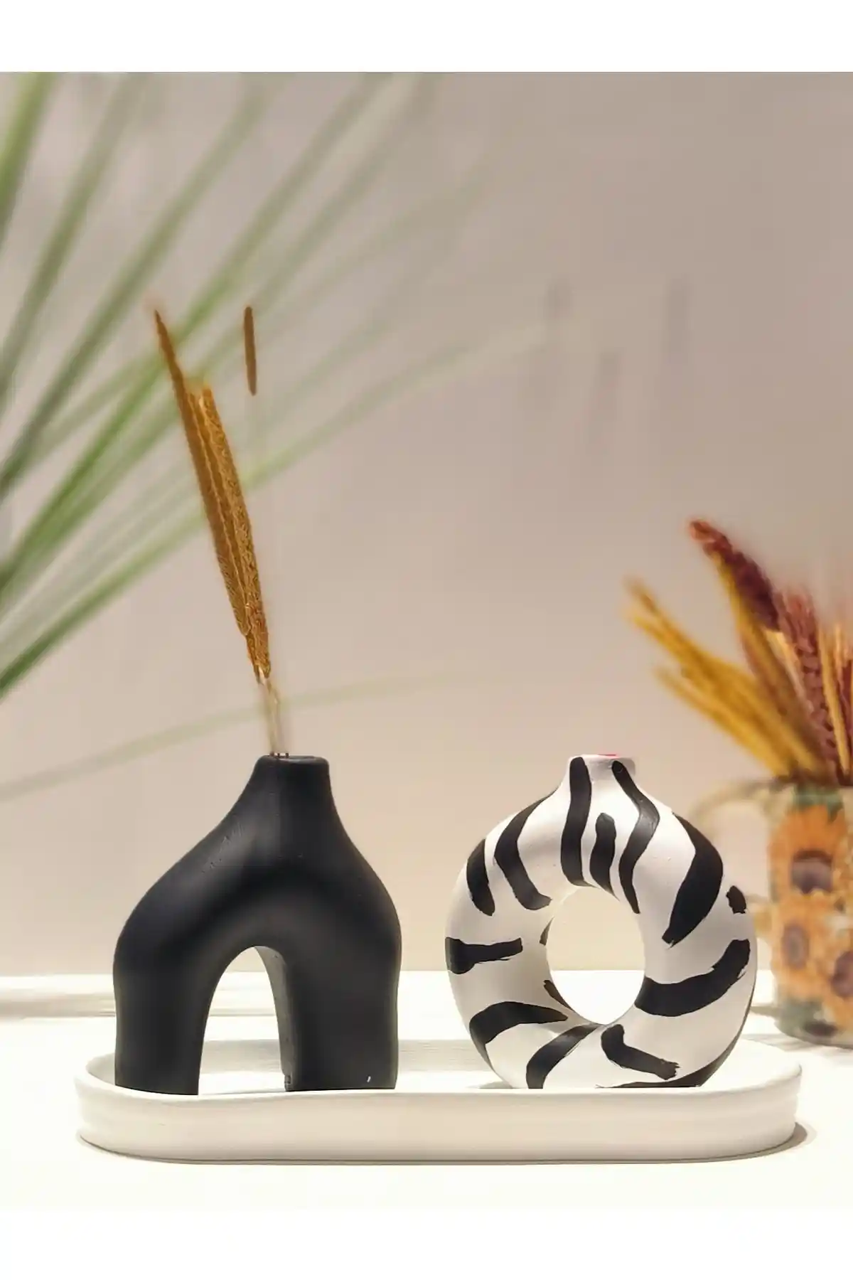 AYSCONCEPT Minimal 2'li Vazo Seti: Estetik ve İşlevselliğin Buluşma Noktası