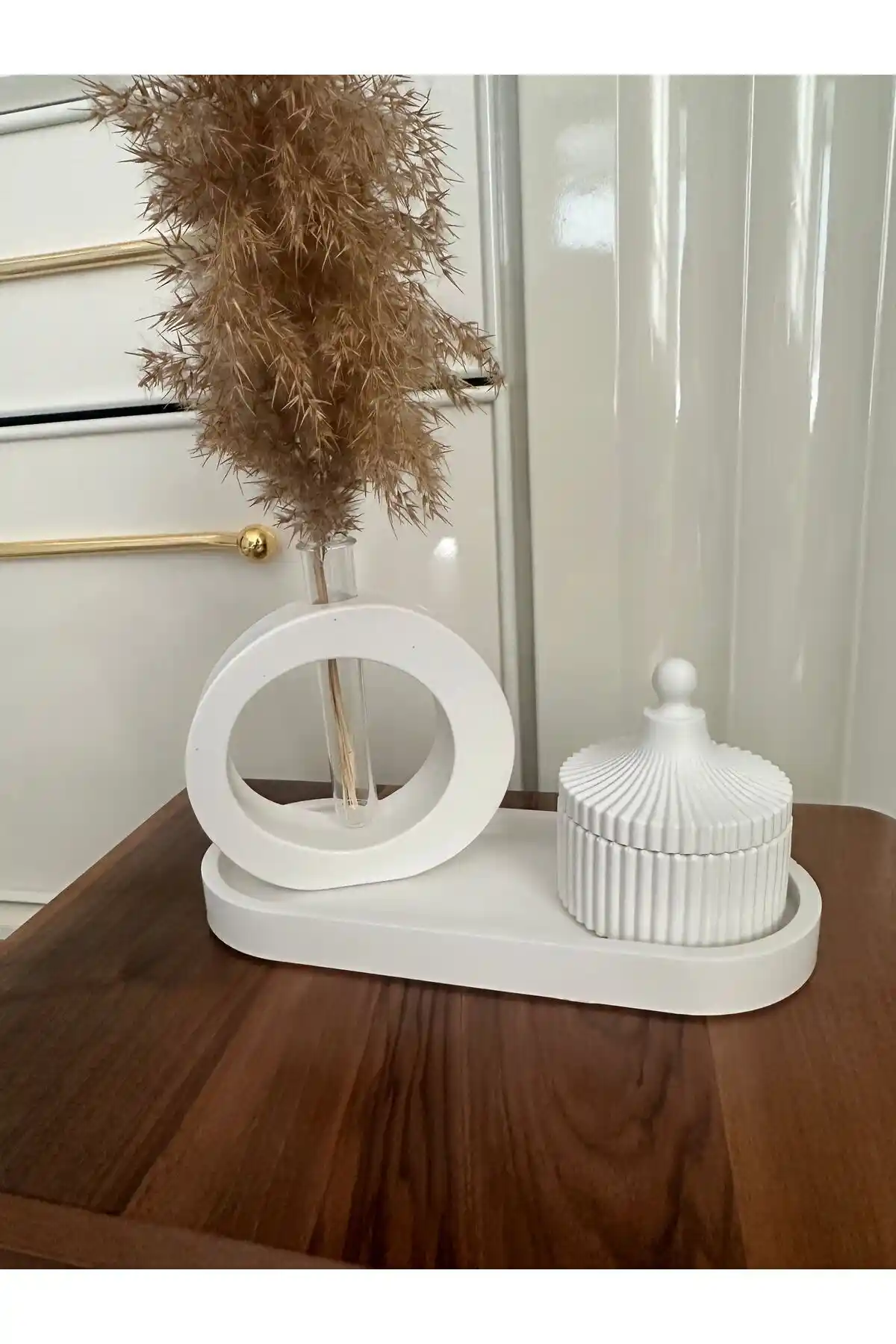 ÖLMEZ Dekoratif Özel Tasarım Sunumluk: Şıklık ve Dayanıklılık