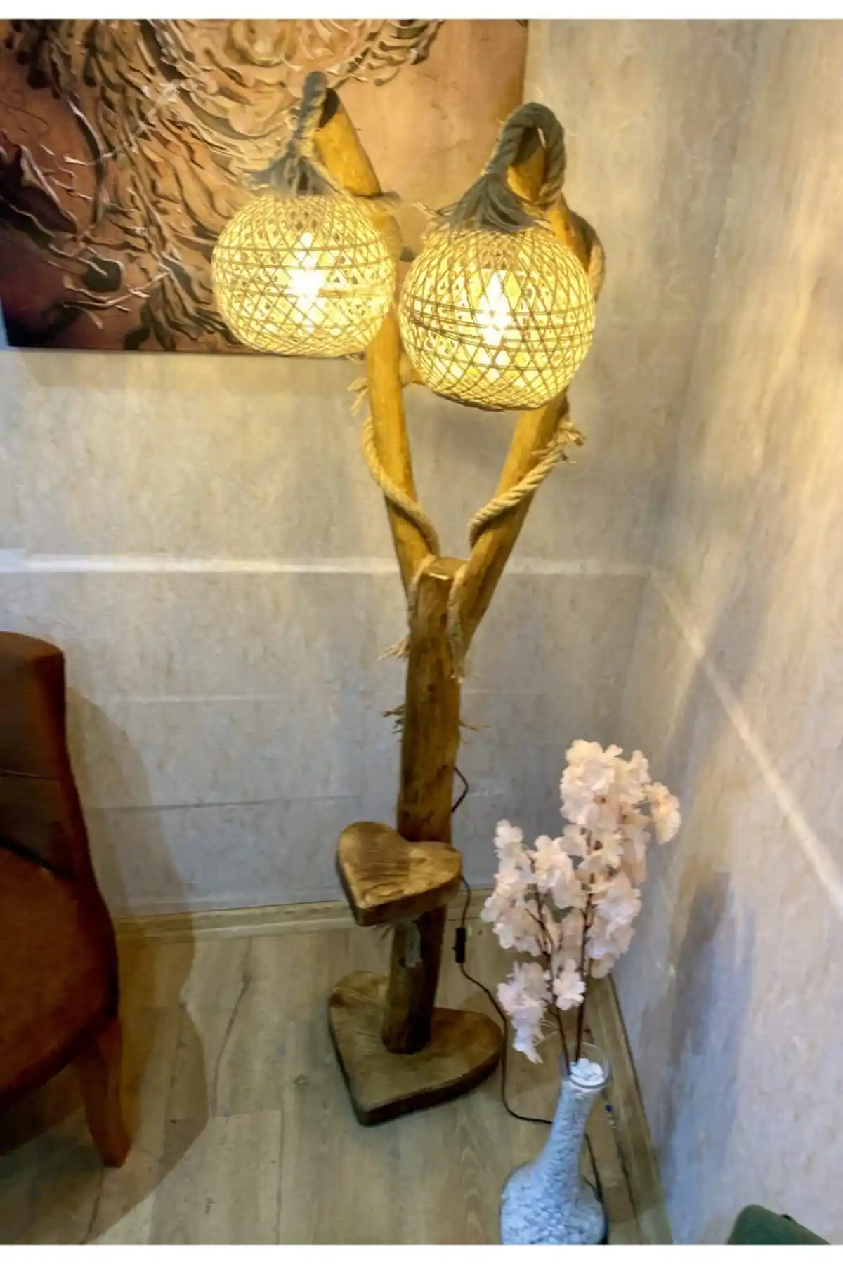 menalART Ağaç Tasarım Aydınlatıcı: Doğal Ahşap ile Eşsiz Tasarım ve Fonksiyon