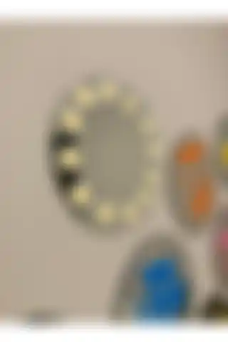 Modern ve Şık Home Art Nova Papatyalı Ayna ile Ev Görünümünü Değiştirin