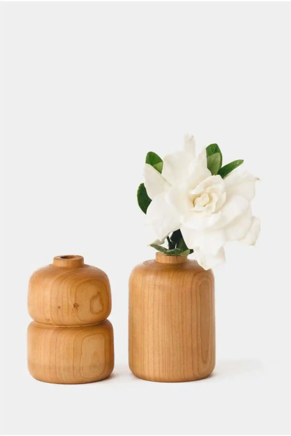 WooDanica Ahşap Vazo Seti: Estetik ve Fonksiyonel Dekorasyon Çözümü