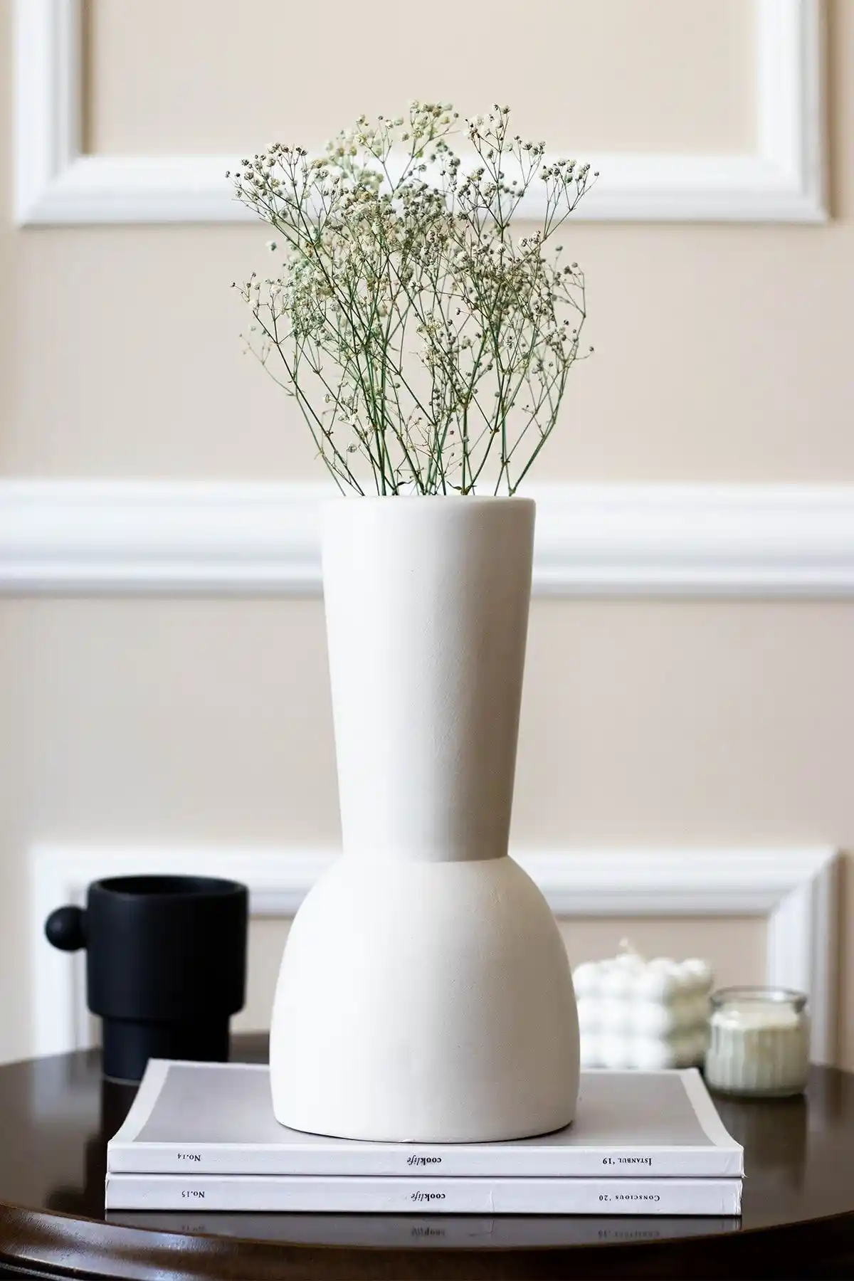 Beige & Stone Venessa Pure Vazo: Şık ve Minimalist Dekoratif Obje