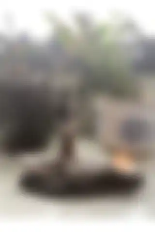 Funda Hediyelik: El Yapımı Polyester Nilüfer Yoga Kadın Biblosu ile Evinize Estetik Katın