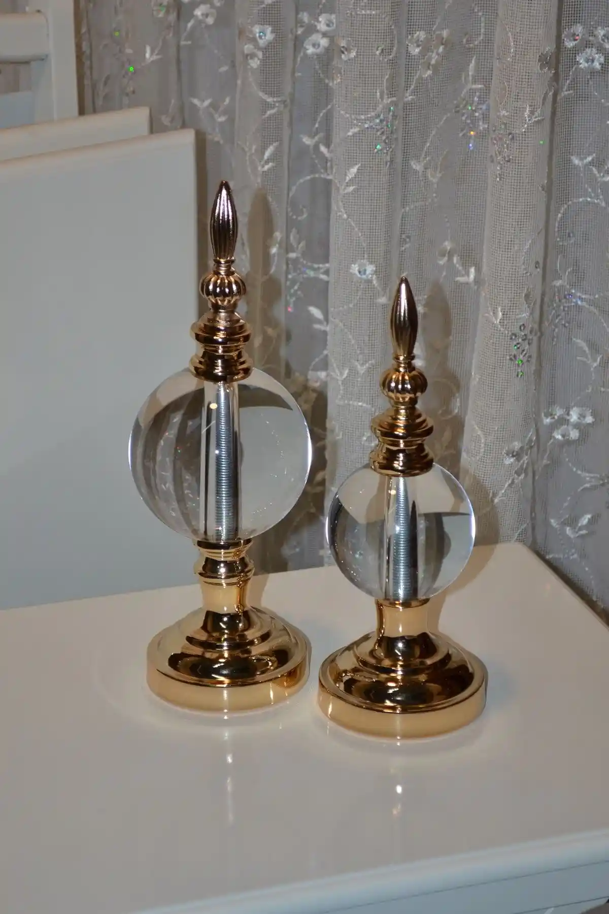 AbajurAksesuar2 Li Kristal Küre Obje Aksesuar İncelemesi: Estetik ve Fonksiyonel Detaylar