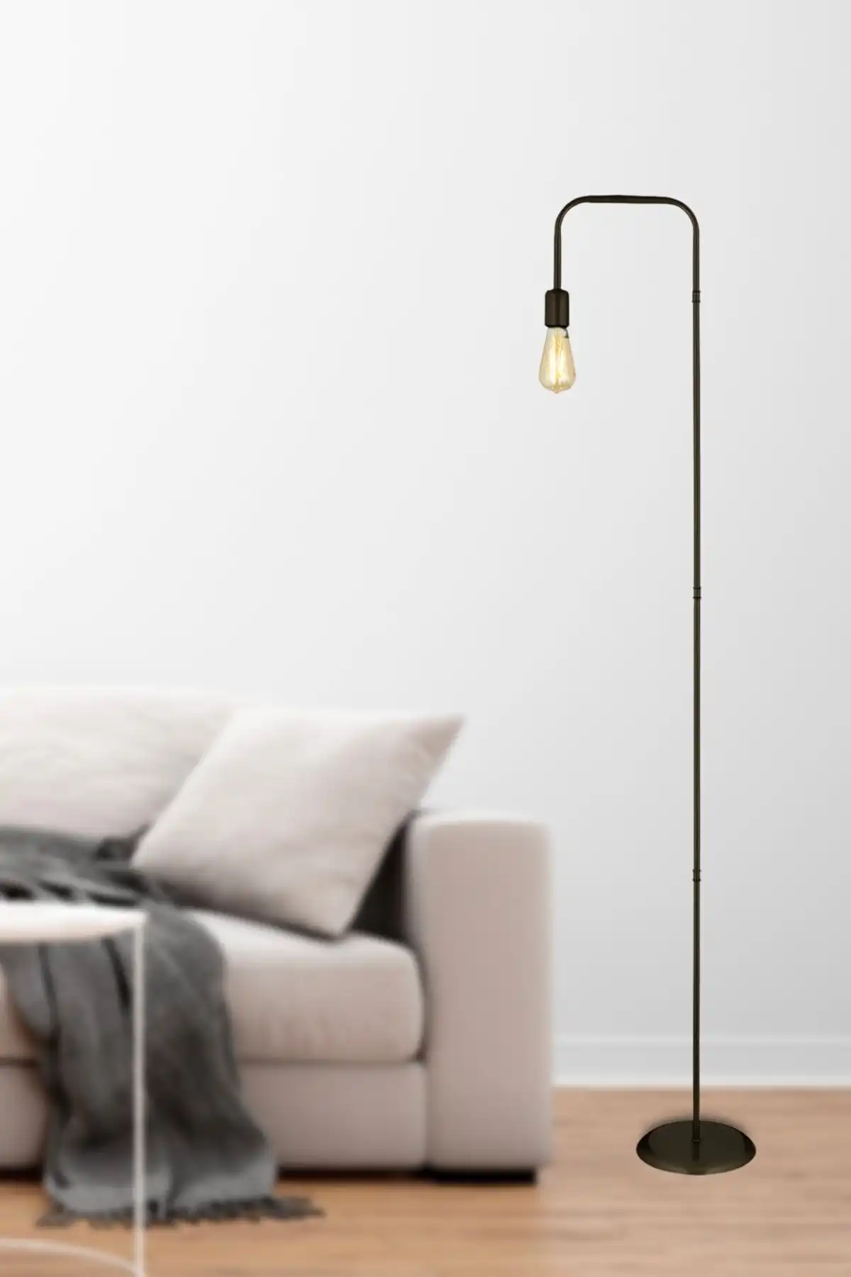 Apliqa Klara Siyah Modern Tasarım Retro Metal Lambader Hakkında Detaylı İnceleme