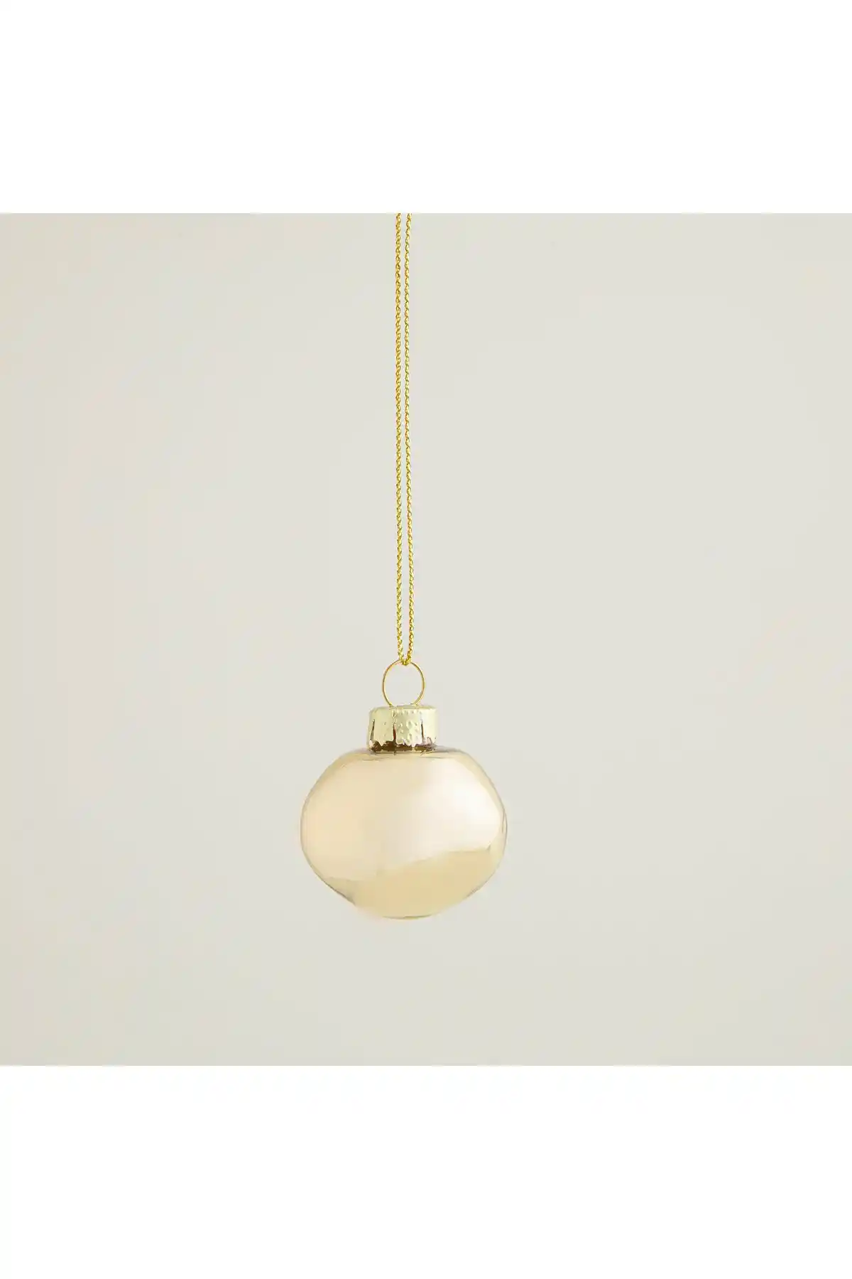 ChakraMira Yılbaşı Topu S - 9'lu Set Açık Altın ile Yeni Yıl Kutlaması