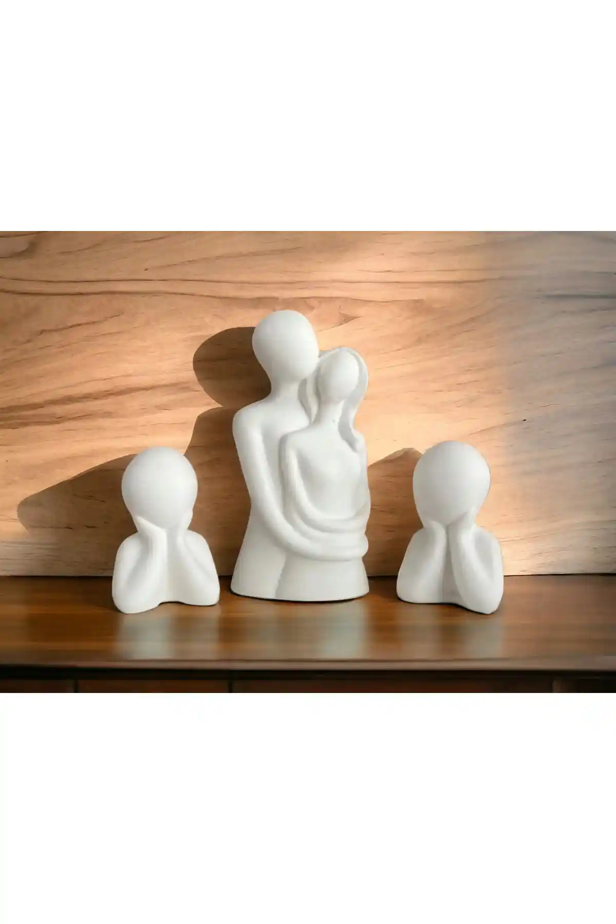 Gorgon Art Sarılan Sevgililer Biblo Seti ile Eviniz İçin Şıklığı Yakalayın