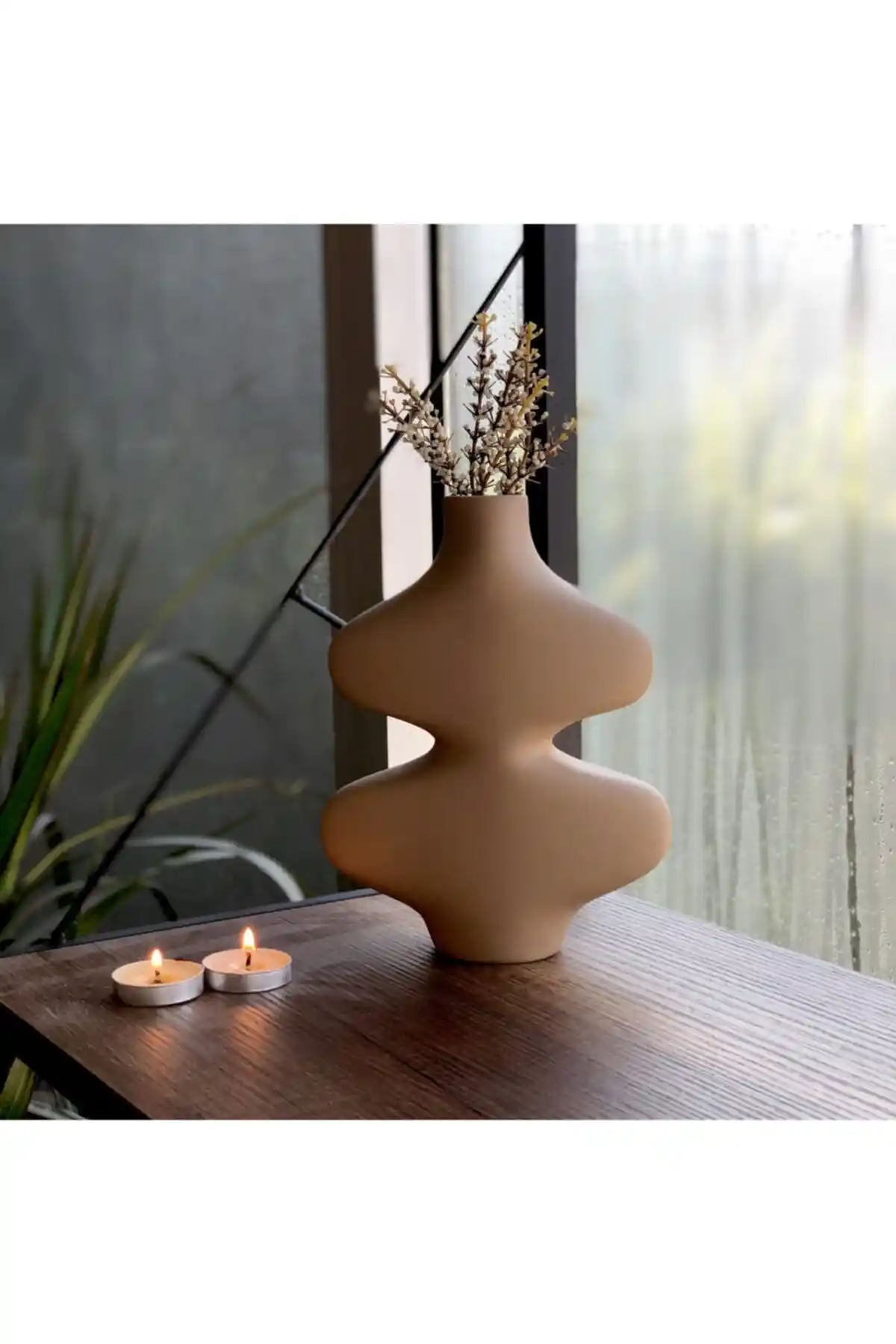 Thiramis Mocha Butterfly Vazo: Şık ve Dayanıklı Dekoratif Vazo İncelemesi